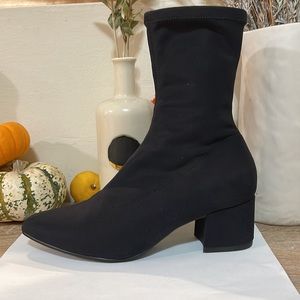 New! Vagabond Shoemakers Mya sock booties EU 36